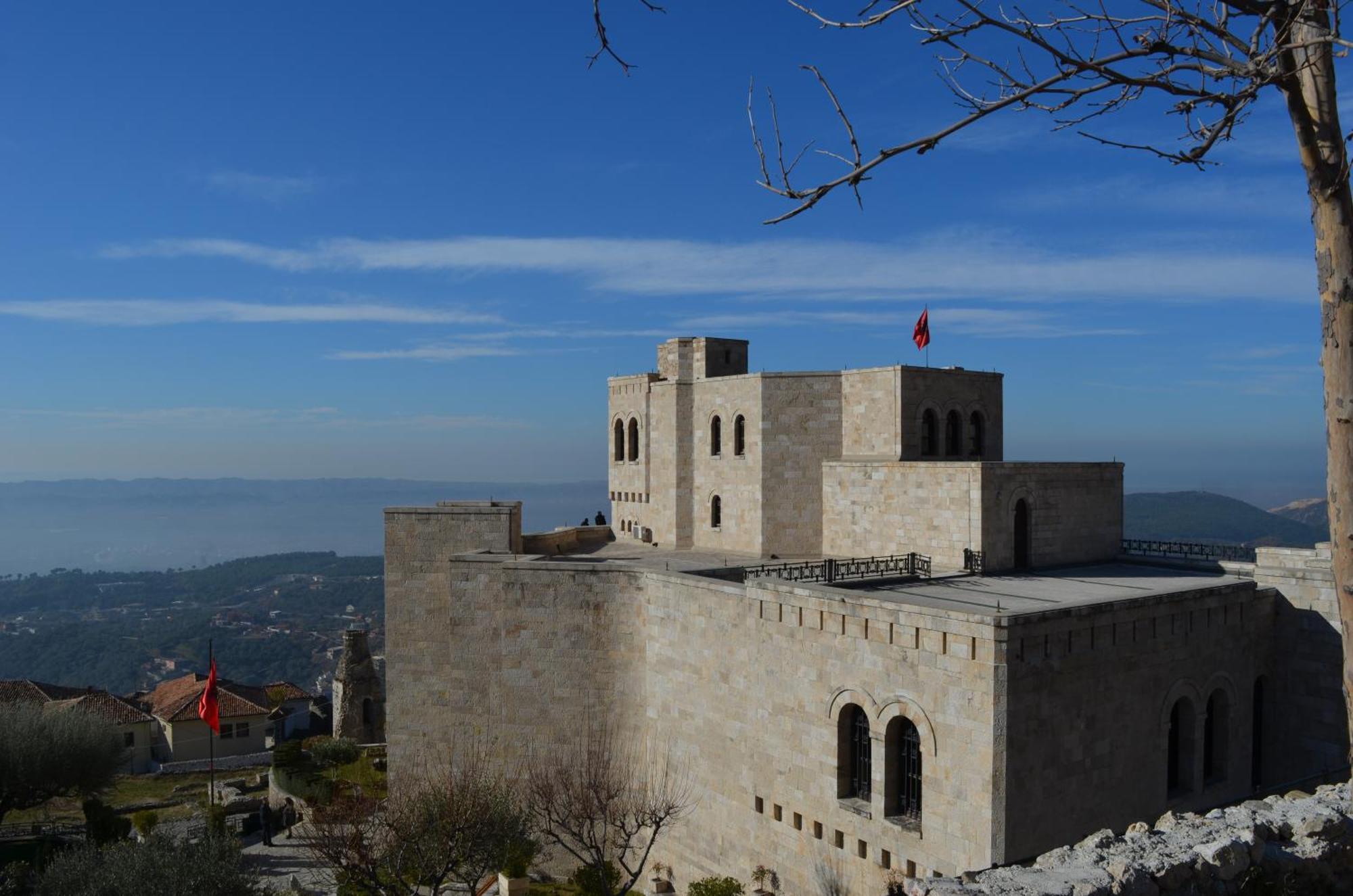 מלון The House Of Dollma , Inside Kruja Castle מראה חיצוני תמונה